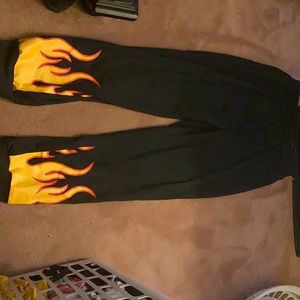 Selling these joggers I bought off of romwe.